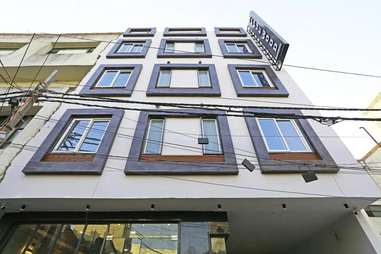 Hotel Applewood Residency - Offering Free Airport Drop New Delhi India
